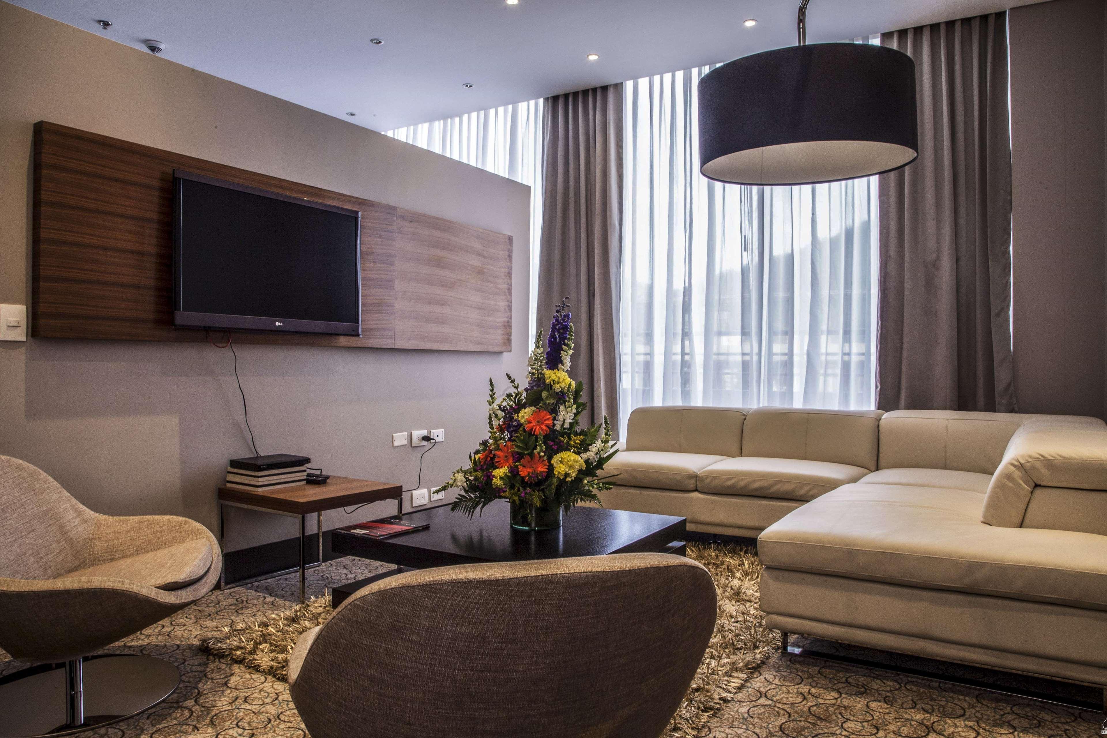 Doubletree By Hilton Bogota Parque 93 Hotel Kültér fotó