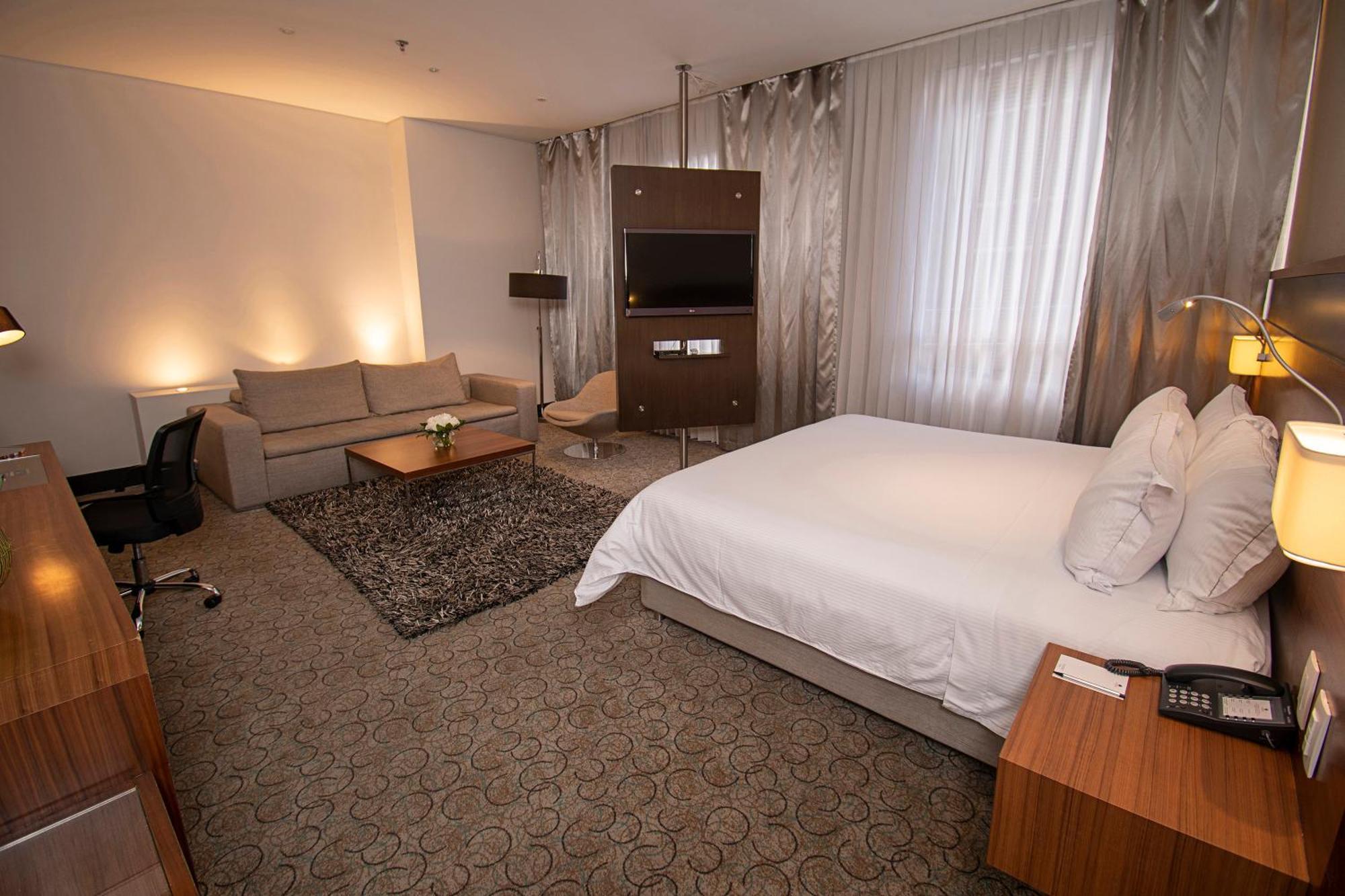 Doubletree By Hilton Bogota Parque 93 Hotel Kültér fotó