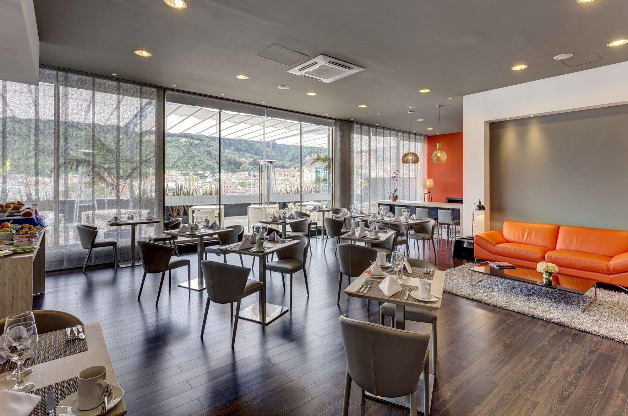 Doubletree By Hilton Bogota Parque 93 Hotel Kültér fotó